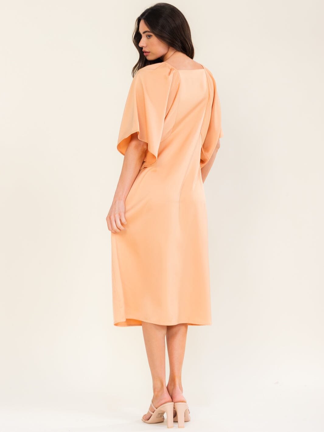 ENTRO WOMEN'S SHORT SLEEVE SOLID MIDI DRESS