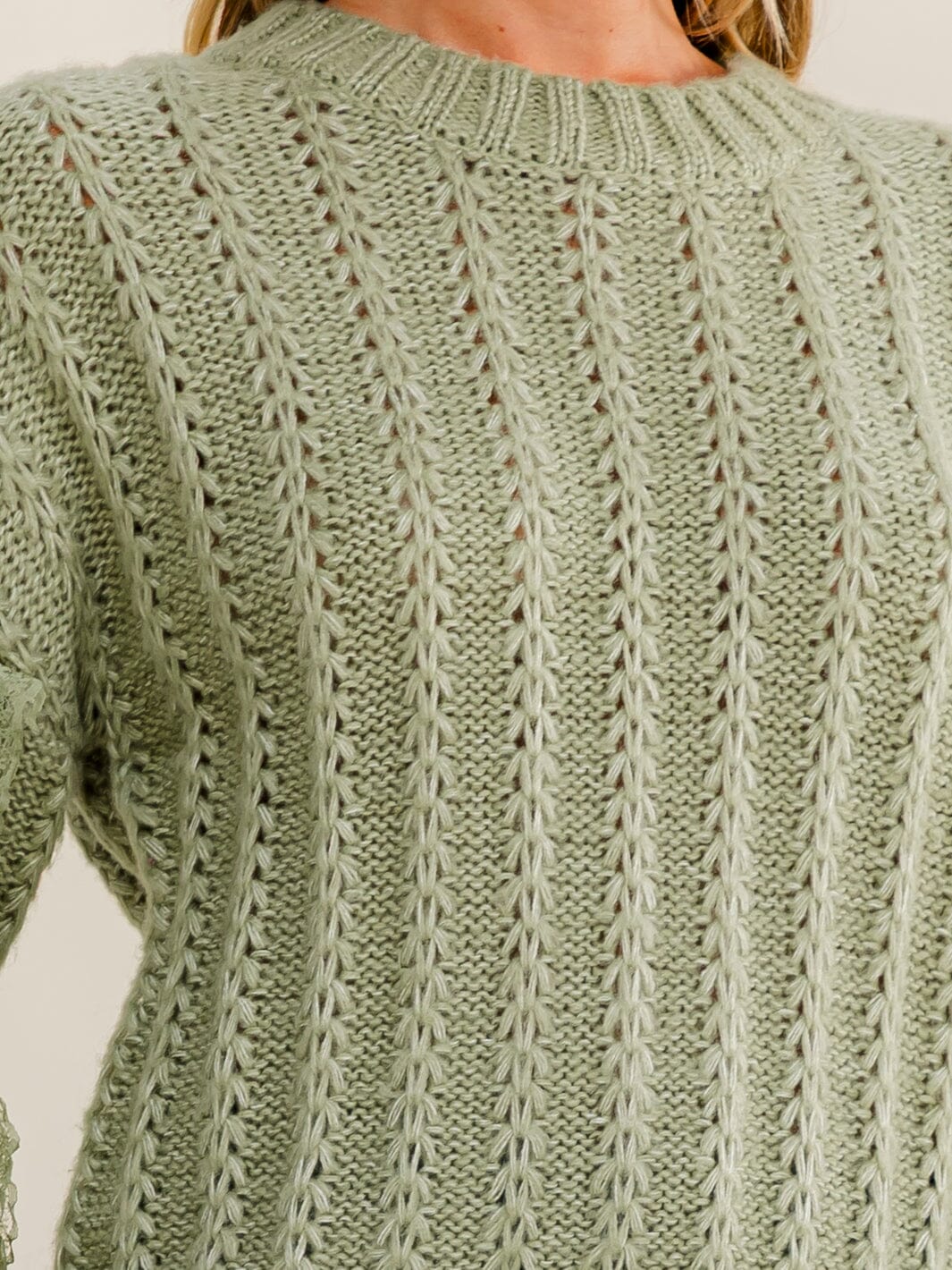 WOMEN'S LONG SLEEVE LACE TRIM KNIT PULLOVER SWEATER