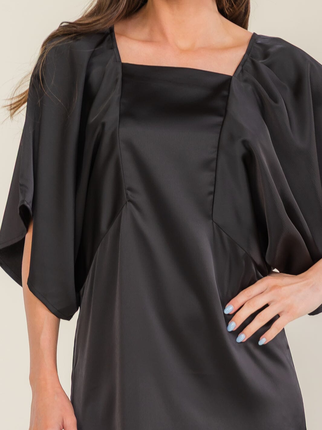 ENTRO WOMEN'S SHORT SLEEVE SOLID MIDI DRESS
