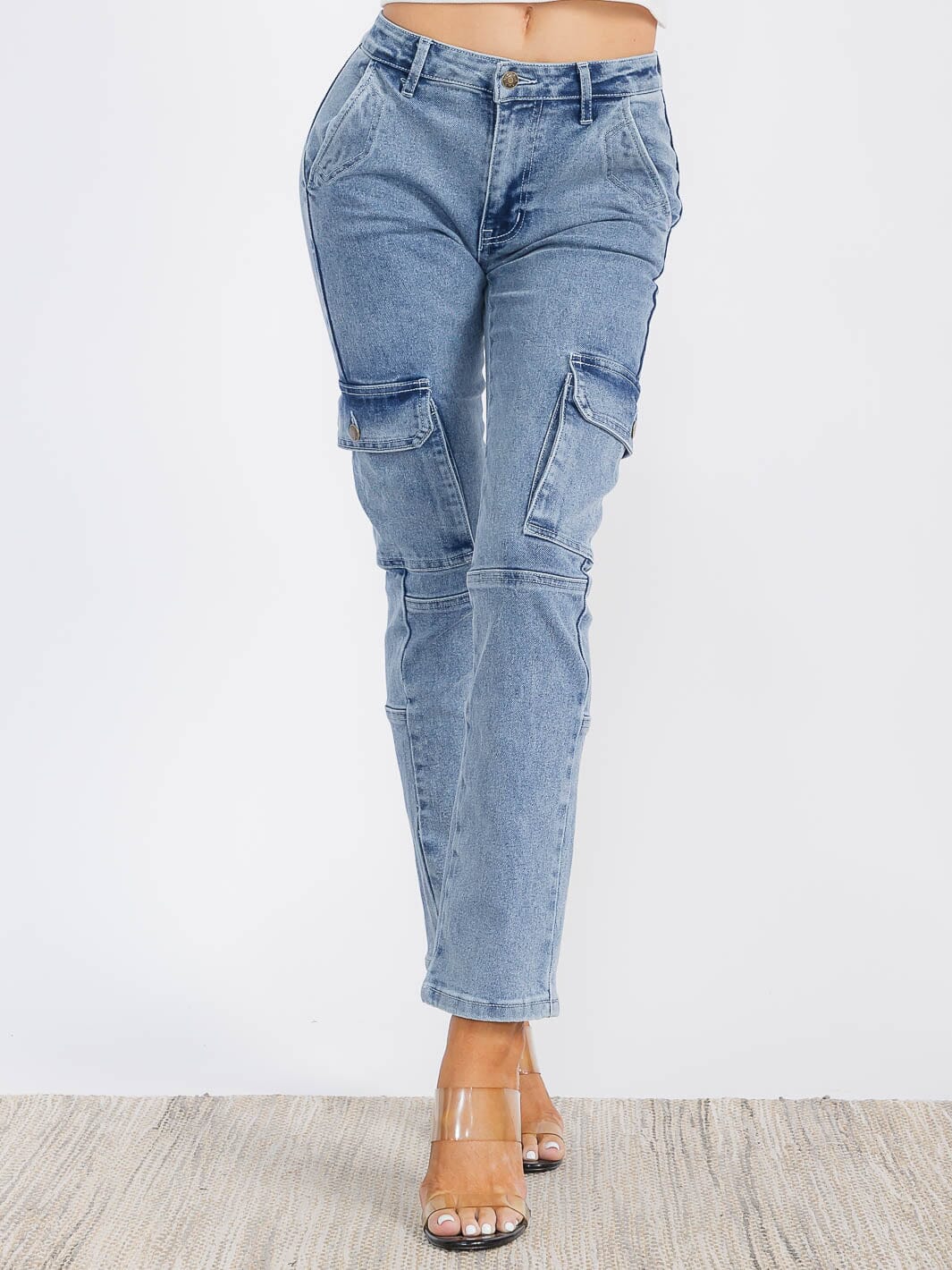WOMEN'S BUTTON CLOSURE CARGO POCKETS STRETCH DENIM WIDE LEG PANTS