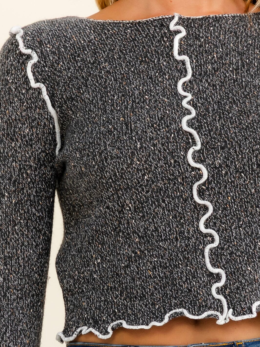WOMEN'S LONG SLEEVE TRIM DETAILED KNIT TOP