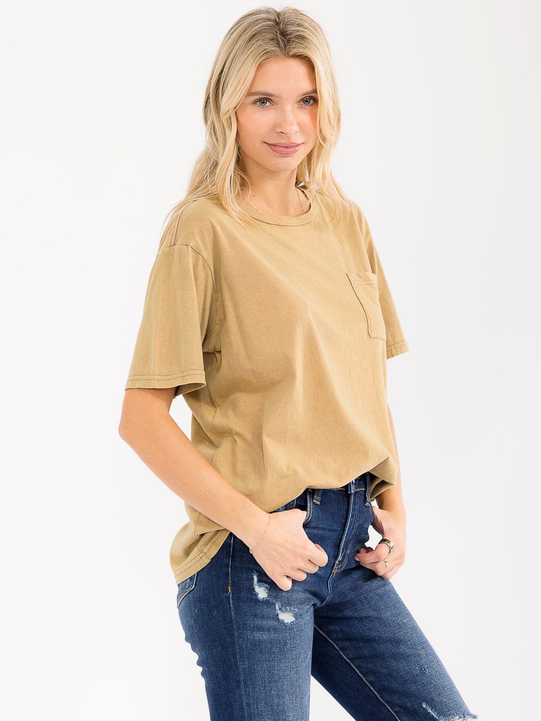 WOMEN'S SHORT SLEEVE FRONT POCKET BASIC TOP