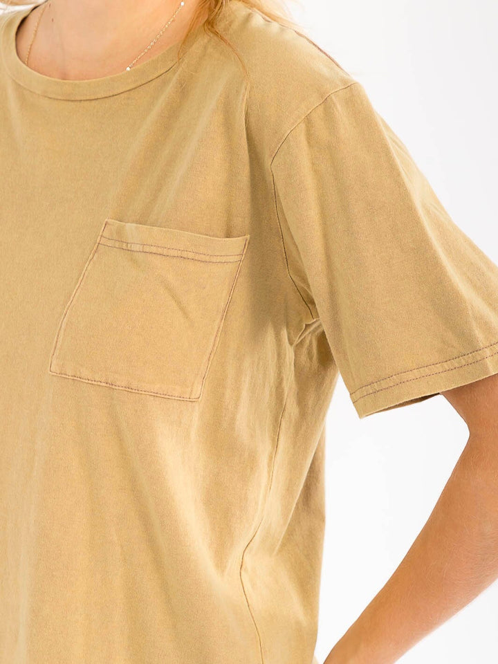 WOMEN'S SHORT SLEEVE FRONT POCKET BASIC TOP