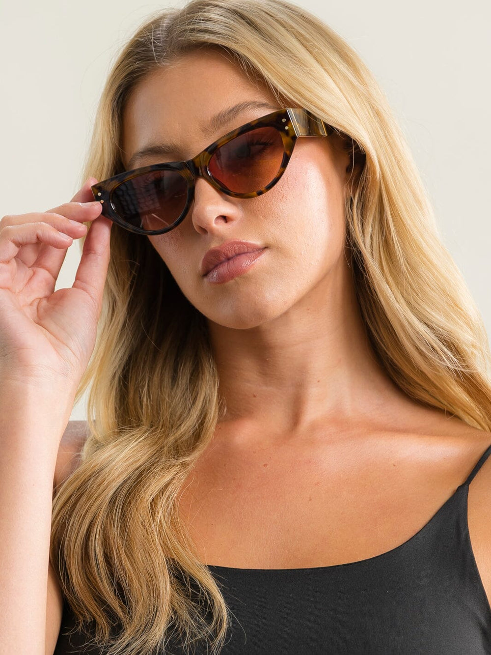 FASHION ASSORTED COLORS SUNGLASSES