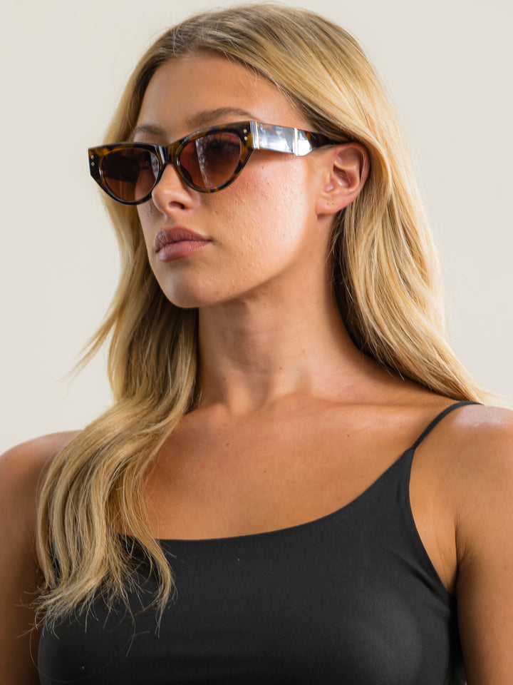 FASHION ASSORTED COLORS SUNGLASSES