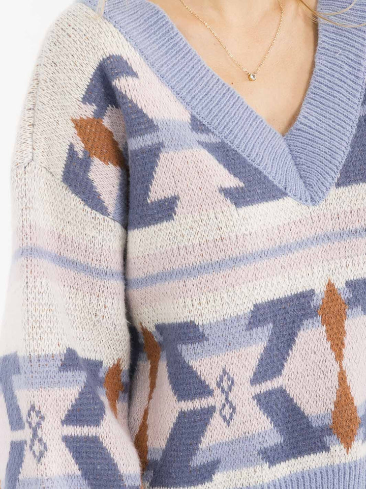 WOMEN'S LONG SLEEVE V-NECK MULTI PRINT PULLOVER SWEATER