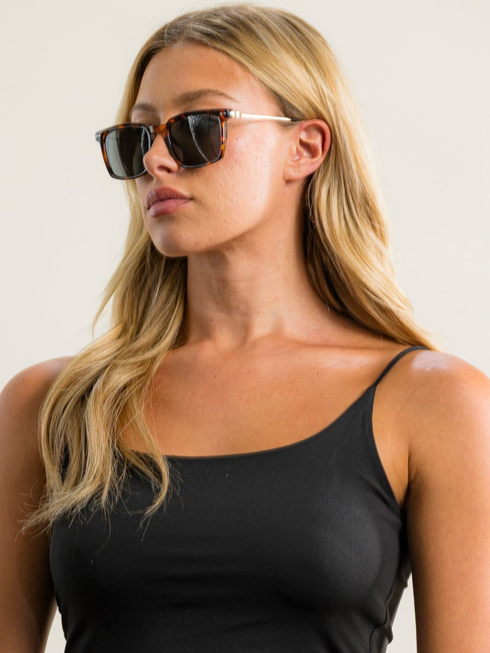 FASHION ASSORTED COLORS SUNGLASSES