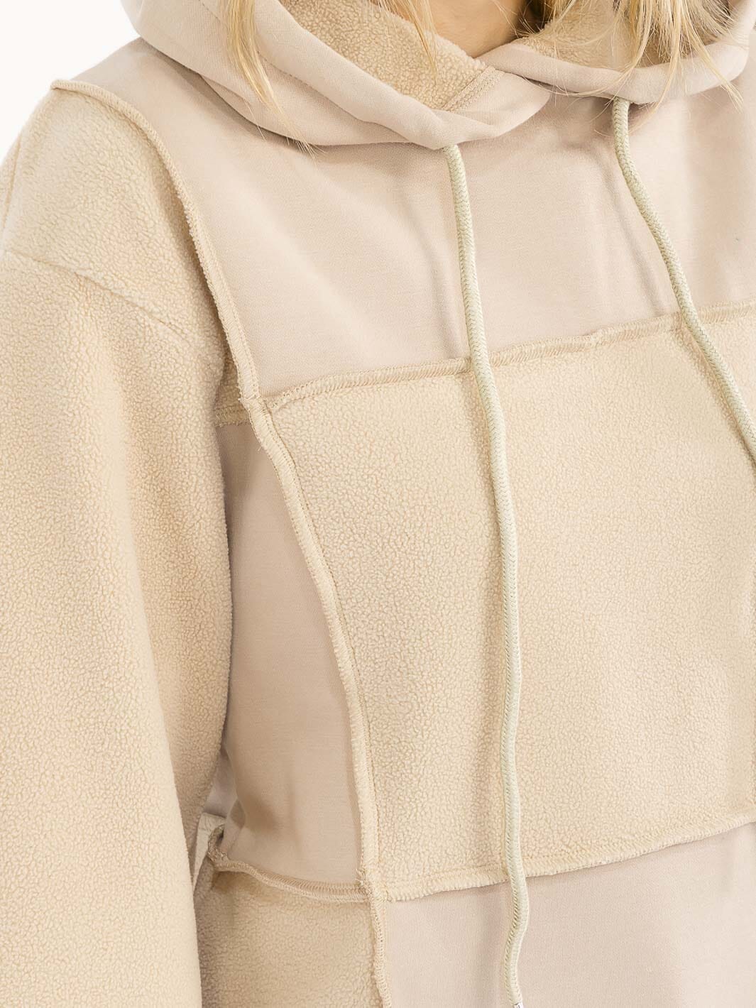 WOMEN'S LONG SLEEVE HOODED PULLOVER SWEATER