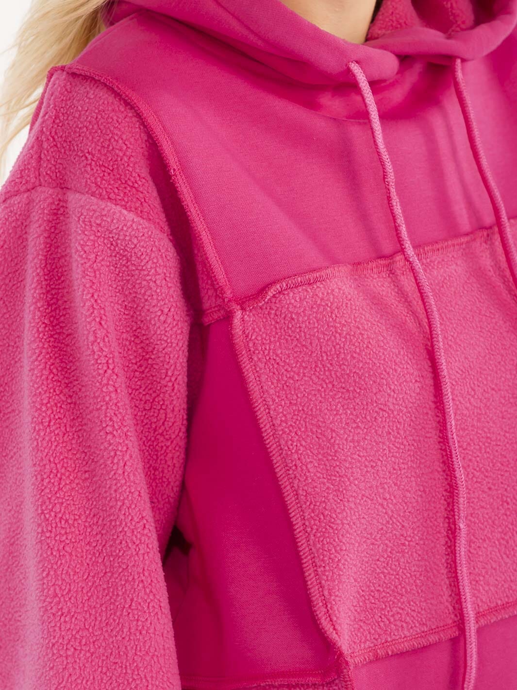 WOMEN'S LONG SLEEVE HOODED PULLOVER SWEATER