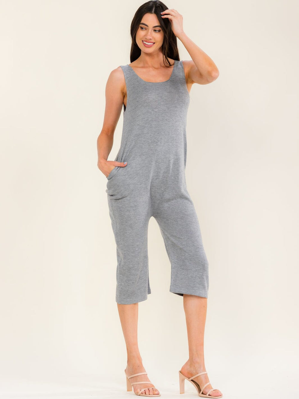 WOMEN'S SLEEVELESS FRONT POCKETS WIDE LEG JUMPSUIT