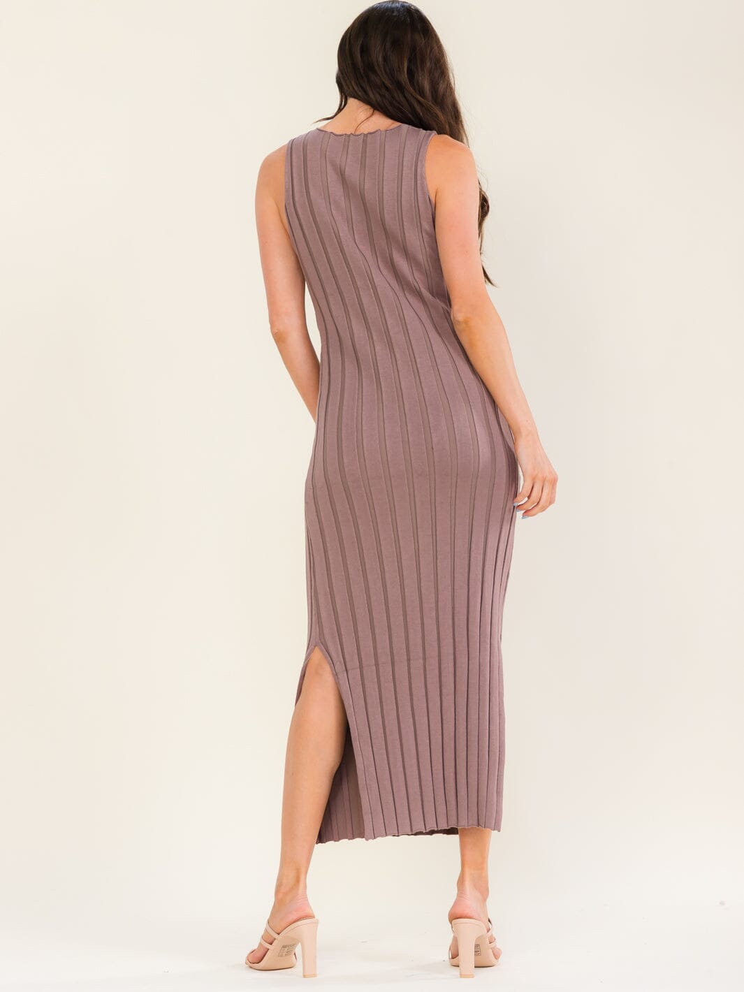 WOMEN'S SLEEVELESS RIBBED BODYCON MAXI DRESS