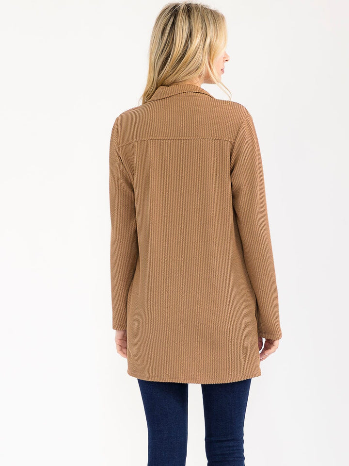 WOMEN'S LONG SLEEVE BUTTON CLOSURE FRONT POCKET RIBBED TOP