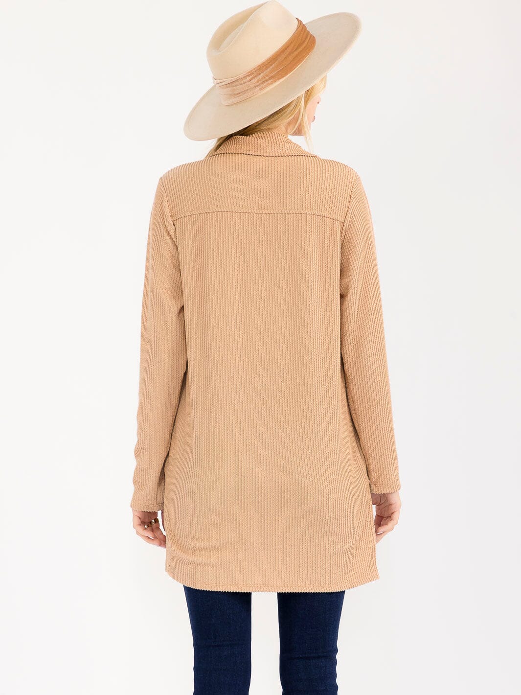 WOMEN'S LONG SLEEVE BUTTON CLOSURE FRONT POCKET RIBBED TOP