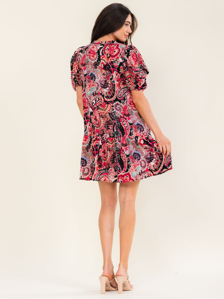 ENTRO WOMEN'S SHORT SLEEVE V-NECK POCKETS MULTI PAISLEY PRINT MINI DRESS