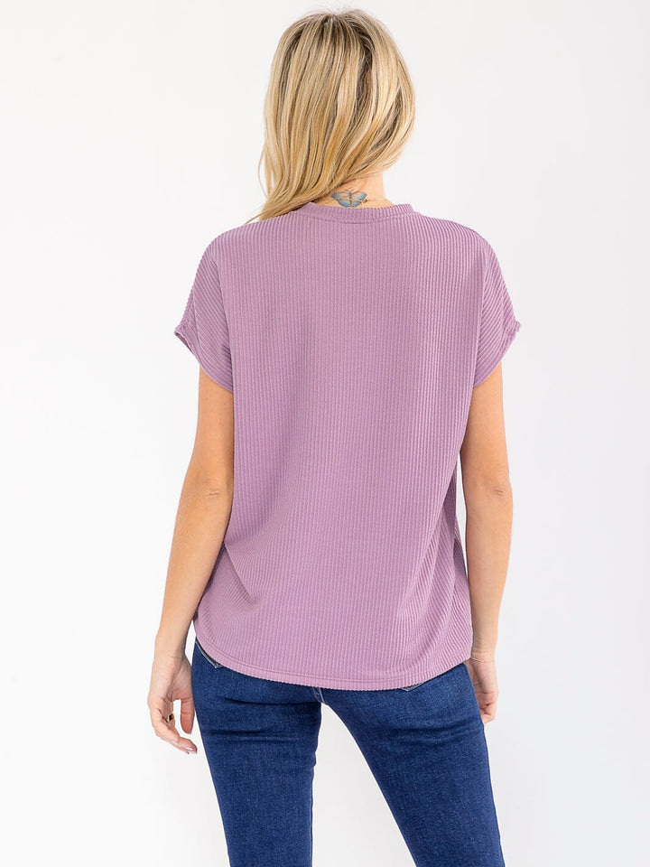 WOMEN'S SHORT SLEEVE FRONT POCKET RIBBED DETAILED BLOUSE