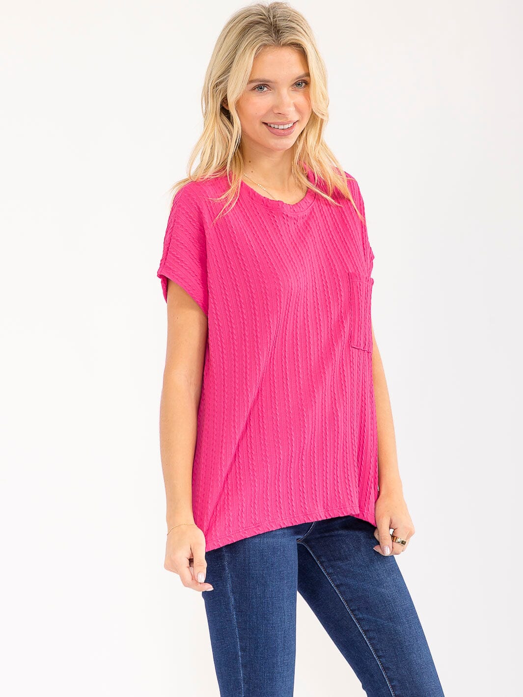 WOMEN'S SHORT SLEEVE FRONT POCKET RIBBED DETAILED BLOUSE