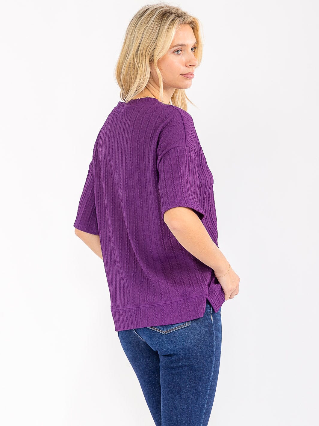 WOMEN'S SHORT SLEEVE RIBBED DETAILED BLOUSE