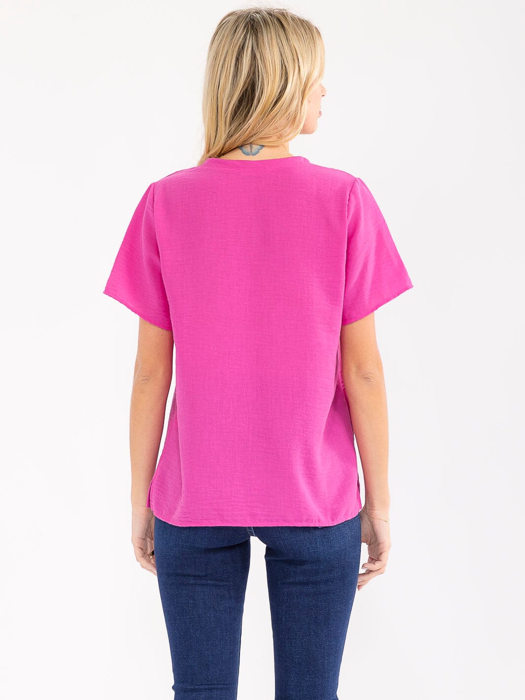 WOMEN'S SHORT SLEEVE SOLID TOP