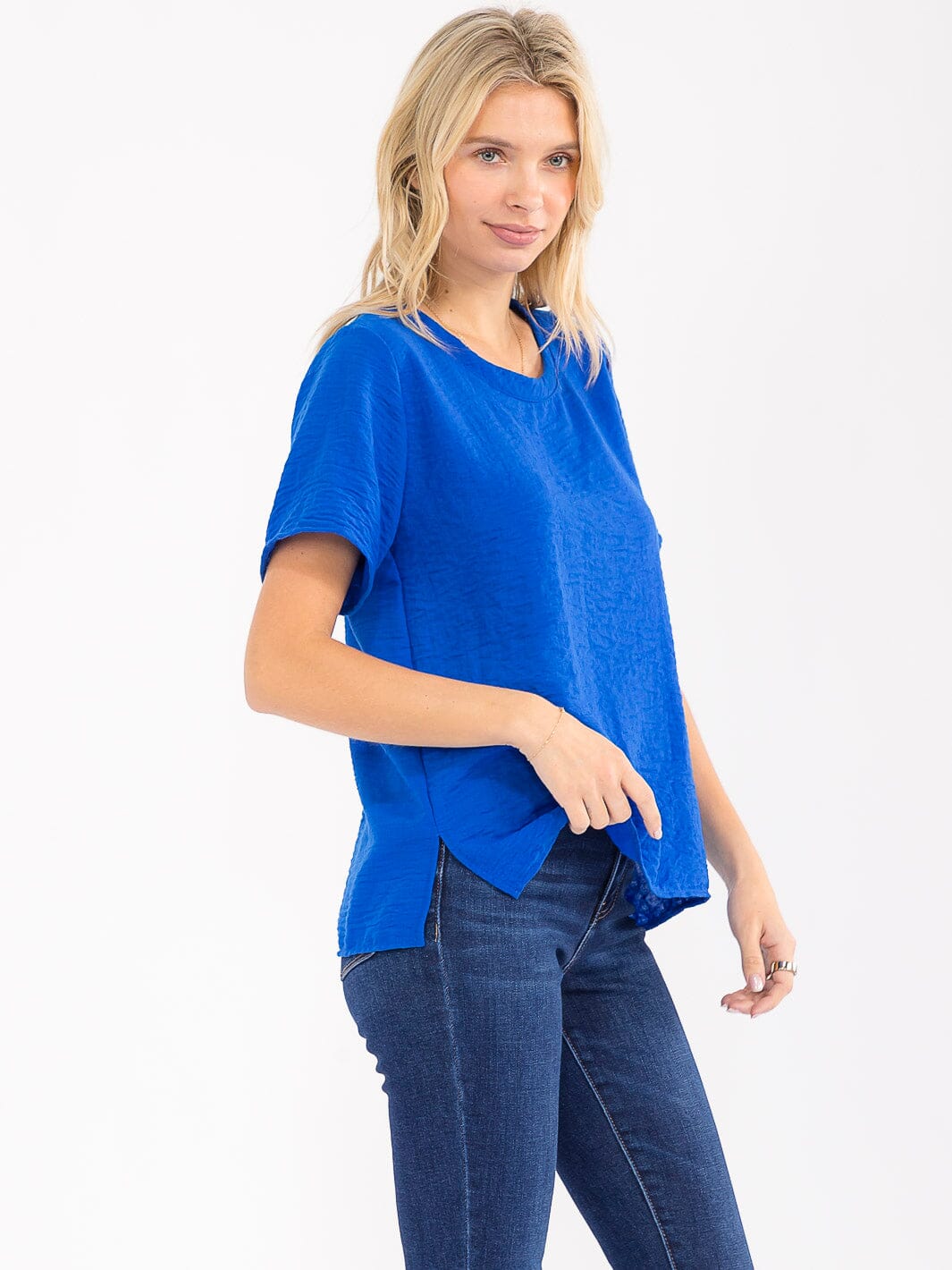 WOMEN'S SHORT SLEEVE SOLID TOP