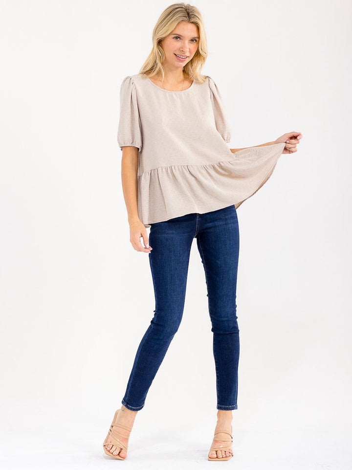 WOMEN'S SHORT SLEEVE RUFFLE BOTTOM HEM TOP