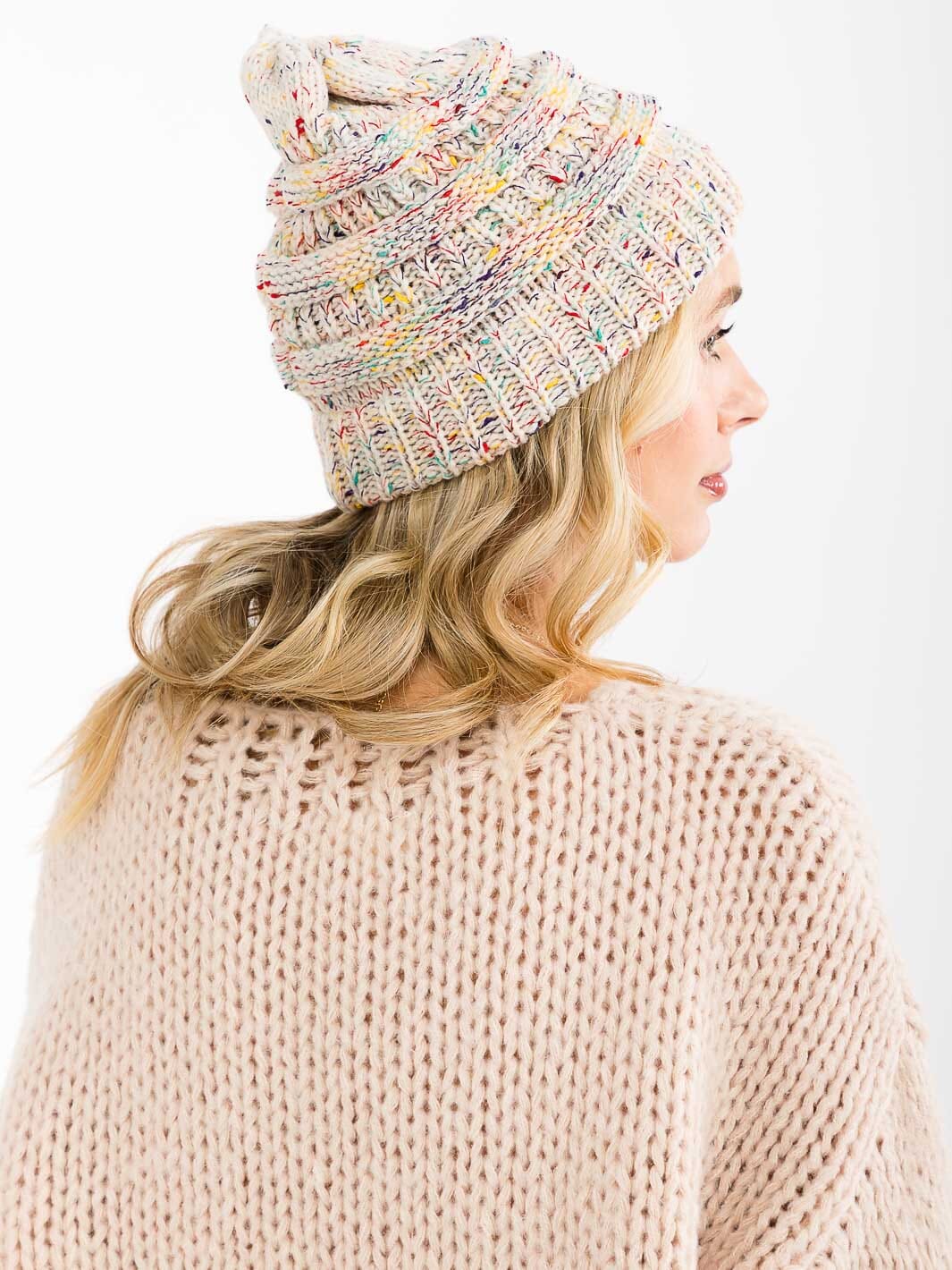 FASHION MULTI PRINT KNITTED PONY TAIL BEANIE