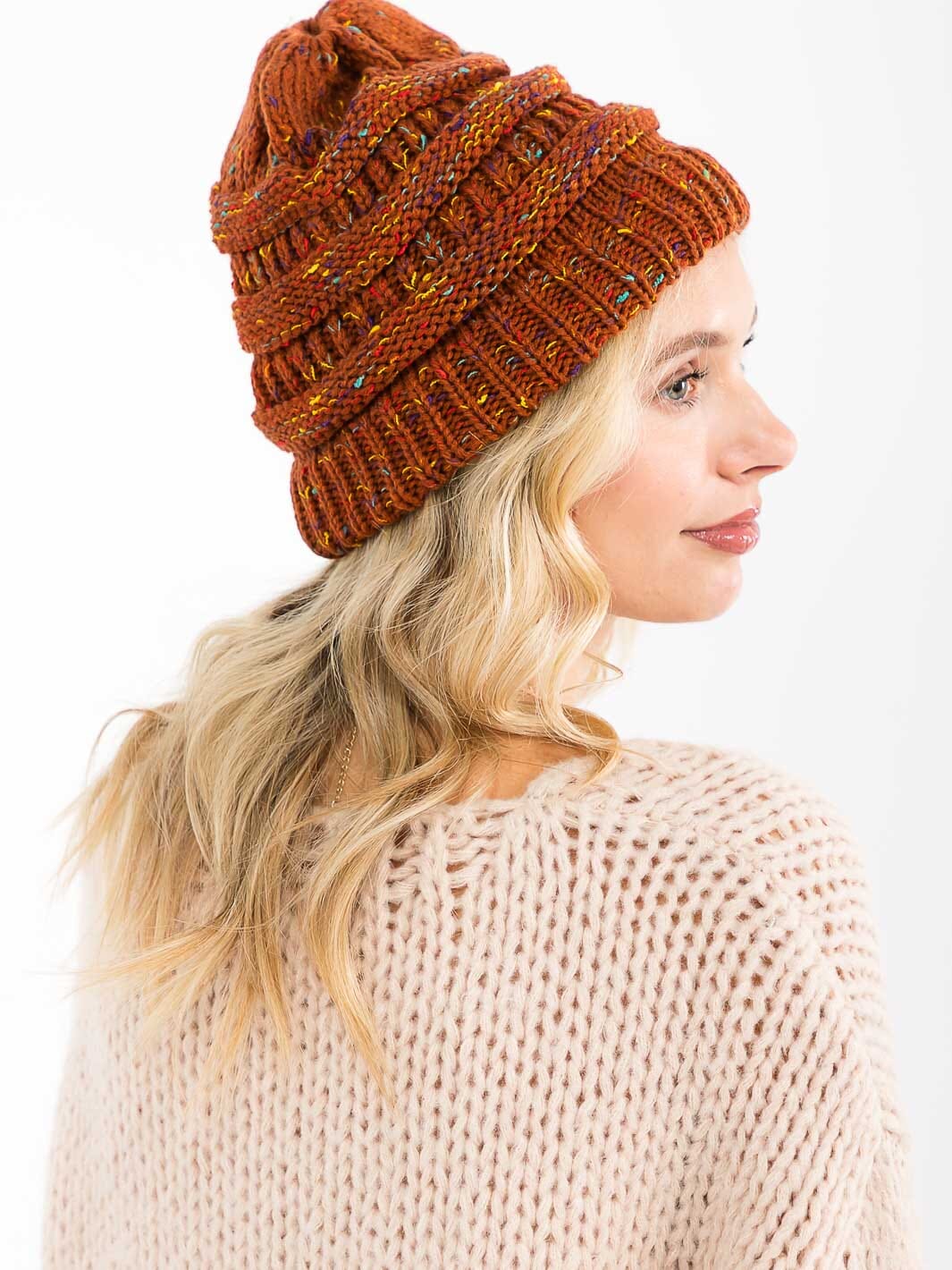 FASHION MULTI PRINT KNITTED PONY TAIL BEANIE