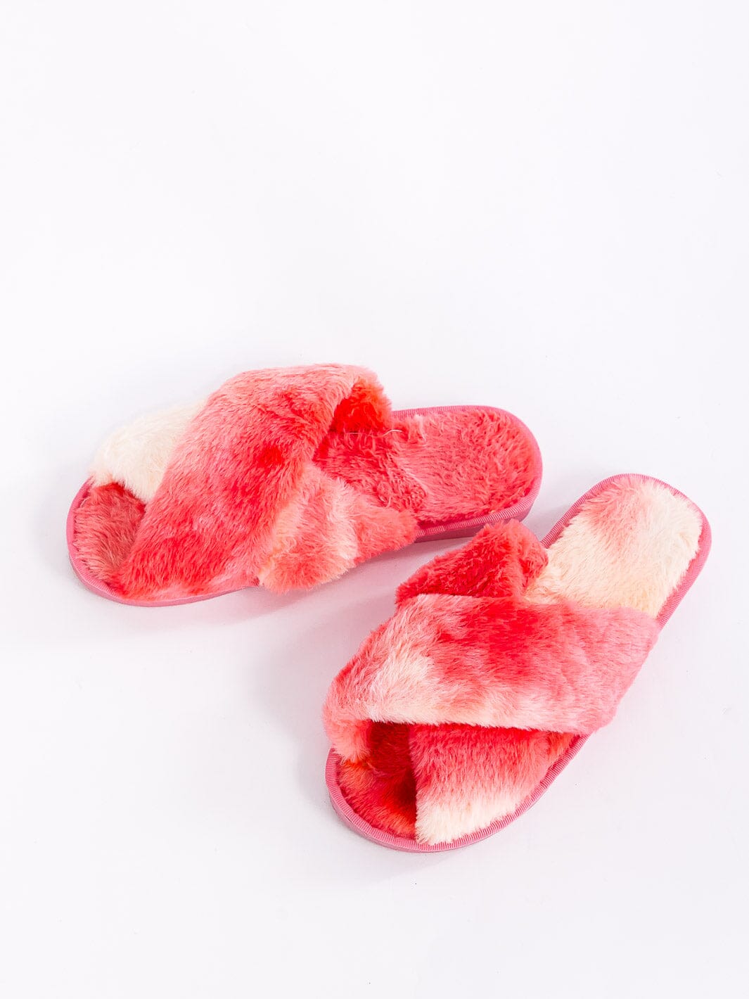 WOMEN'S FUZZY TIE DYE SLIPPERS