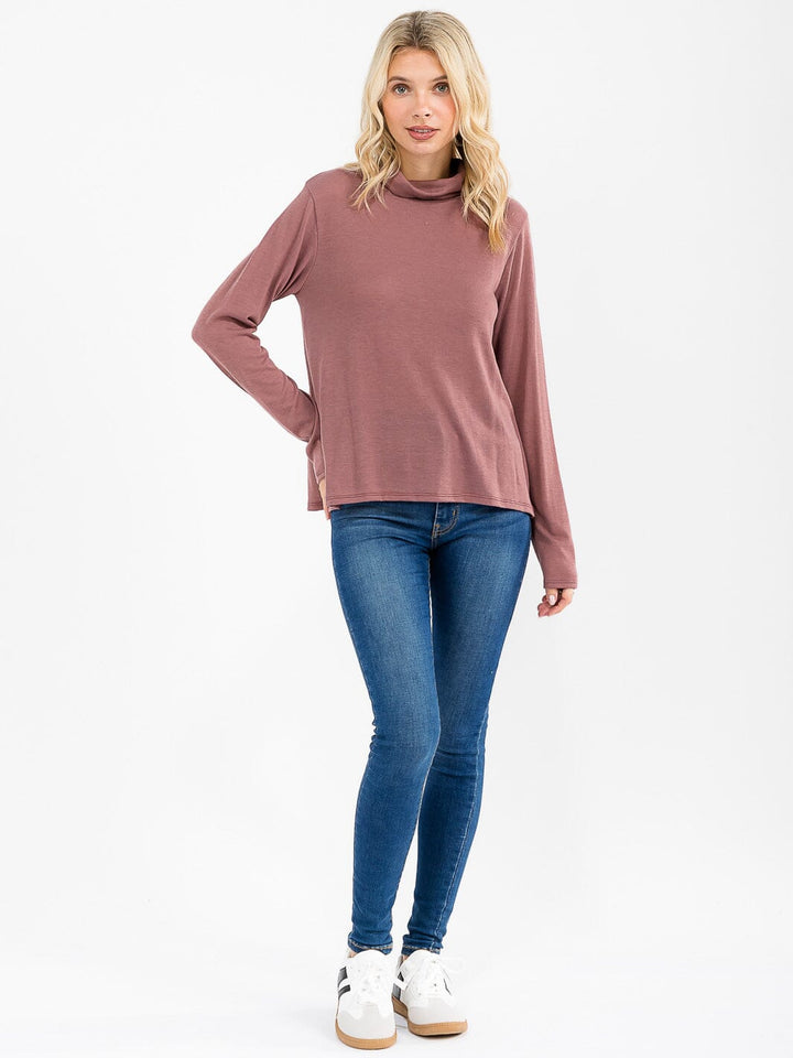 WOMEN'S LONG SLEEVE TURTLE NECK TOP