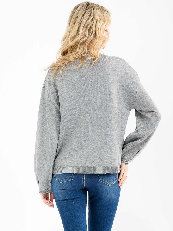 WOMEN'S LONG SLEEVE V-NECK PULLOVER SWEATER