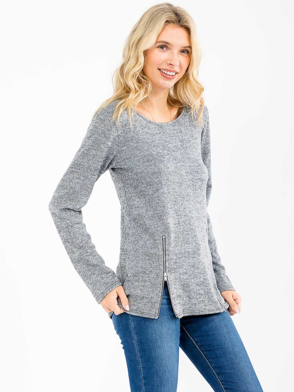 WOMEN'S LONG SLEEVE FRONT ZIPPER DETAILED TOP