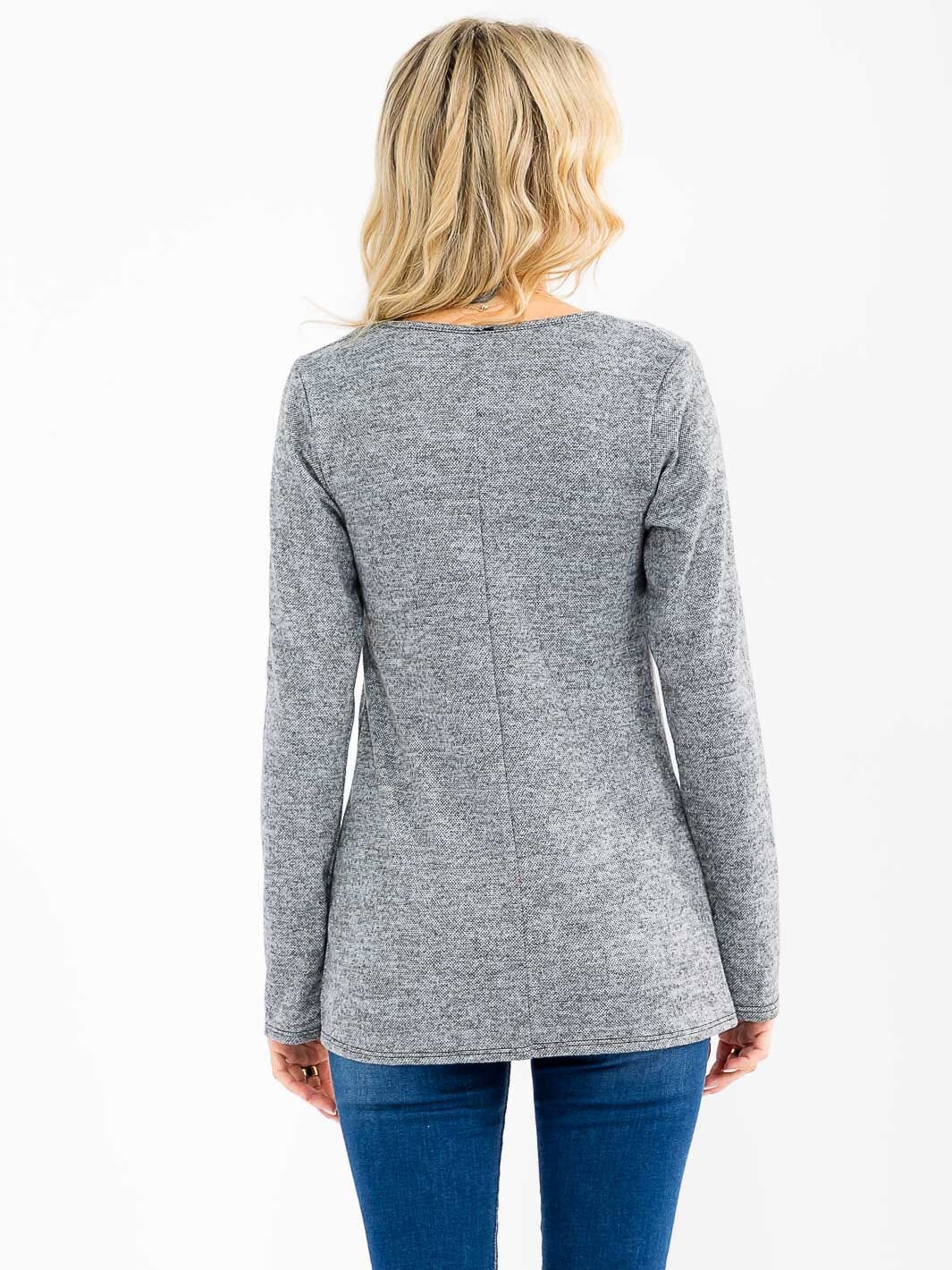 WOMEN'S LONG SLEEVE FRONT ZIPPER DETAILED TOP