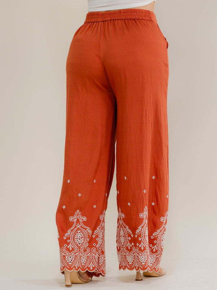 PLUS SIZE ELASTIC WAIST FRONT POCKETS FLORAL EMBROIDERY WIDE LEG PANTS