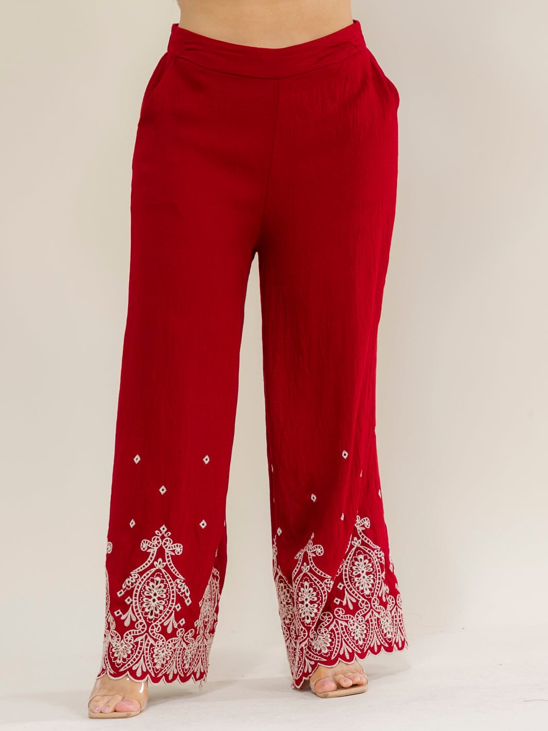 PLUS SIZE ELASTIC WAIST FRONT POCKETS FLORAL EMBROIDERY WIDE LEG PANTS