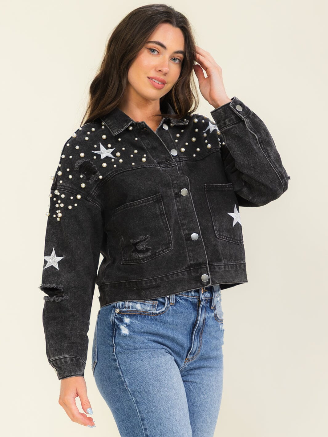 WOMEN'S LONG SLEEVE BUTTON UP FRONT POCKET STUDS DISTRESS DENIM JACKET