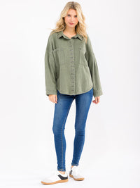 WOMEN'S LONG SLEEVE BUTTON UP FRONT POCKET STUDS DENIM SHACKET