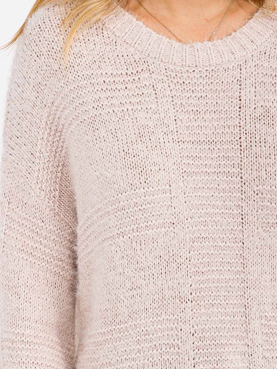 WOMEN'S LONG SLEEVE FUZZY PULLOVER SWEATER