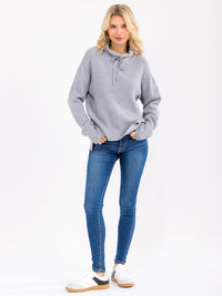 WOMEN'S LONG SLEEVE TURTLE NECK KNIT PULLOVER SWEATER