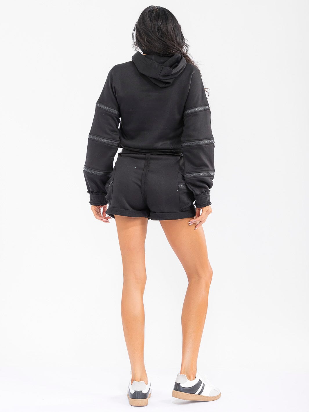 WOMEN'S LONG SLEEVE HOODIE & ELASTIC WAIST SHORTS ZIPPER DETAILED 2PC. SET