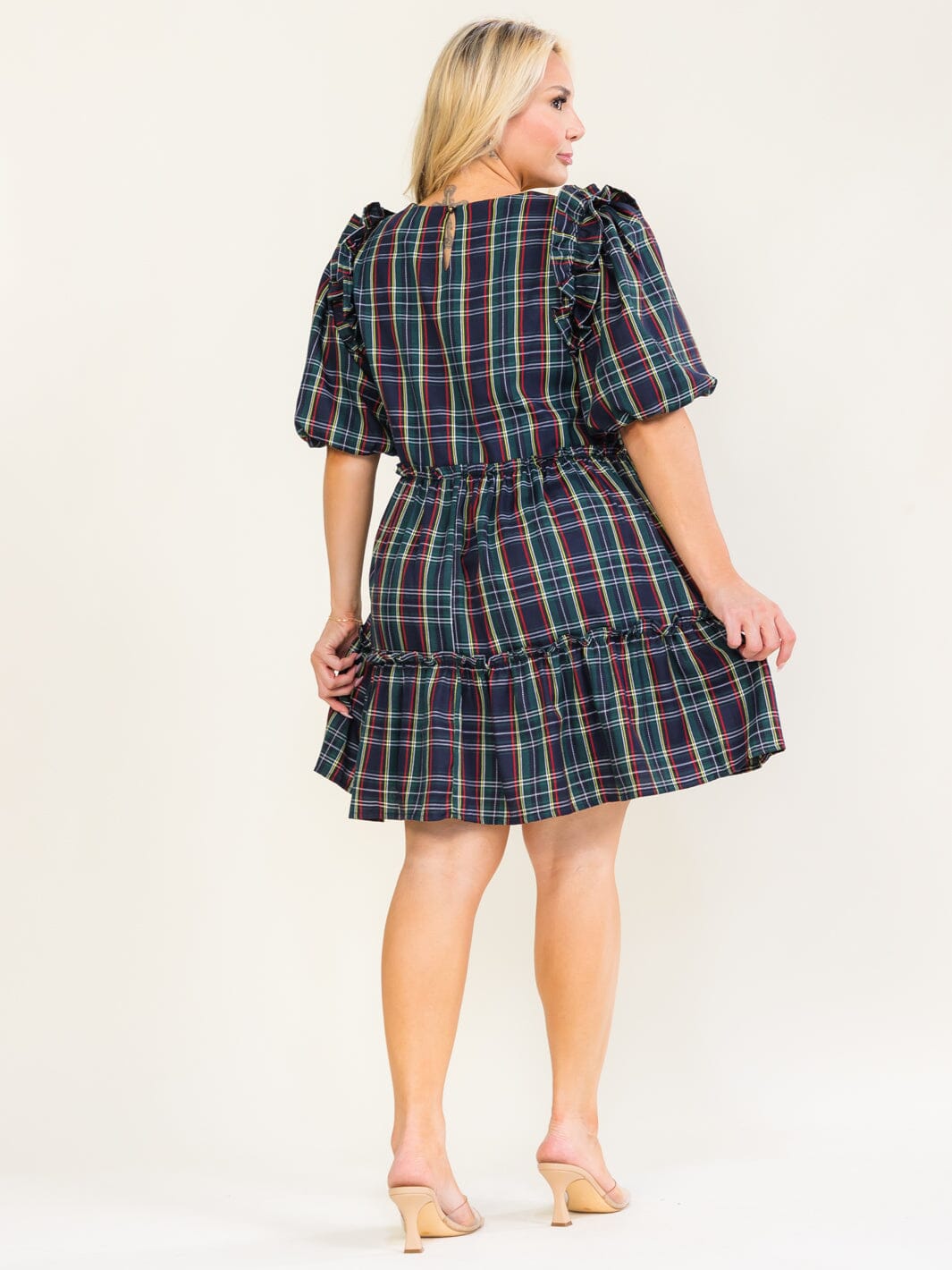 ENTRO PLUS SIZE SHORT SLEEVE POCKETS TIERED PLAID TUNIC MINI DRESS