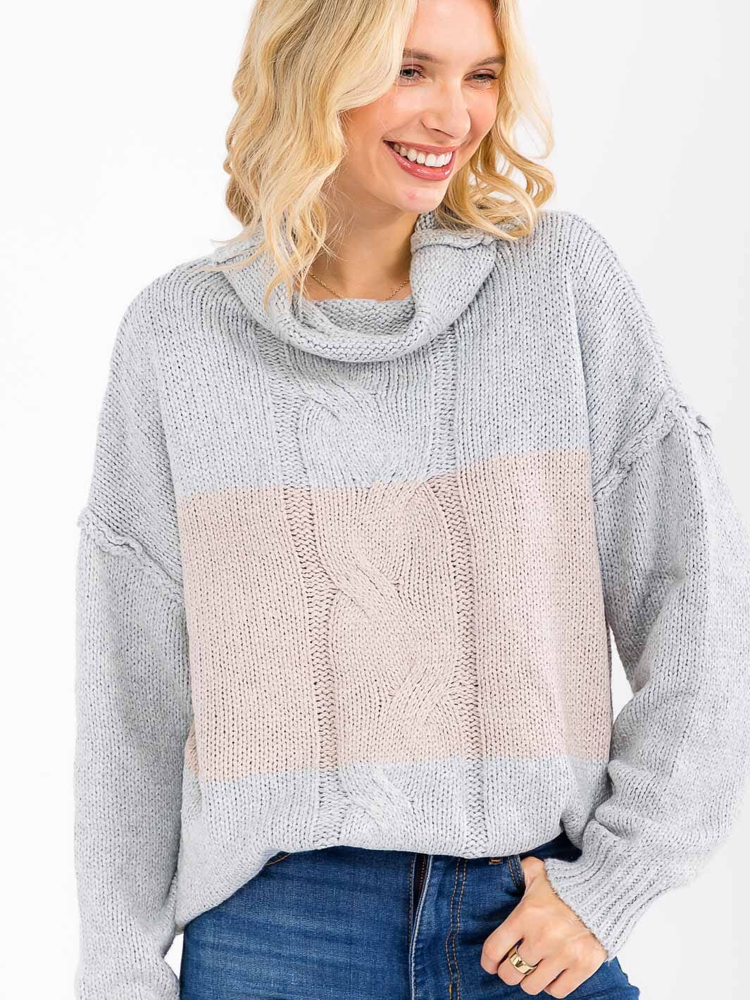 WOMEN'S LONG SLEEVE TURTLE NECK KNIT PULLOVER COLORBLOCK SWEATER