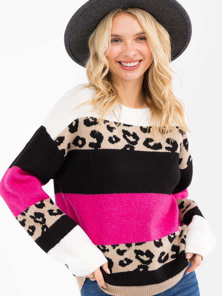 WOMEN'S LONG SLEEVE COLORBLOCK ANIMAL PRINT PULLOVER SWEATER