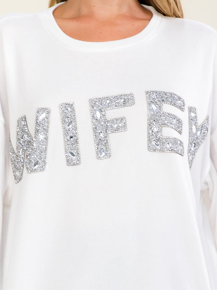 WOMEN'S LONG SLEEVE STUDS WIFEY PULLOVER SWEATER