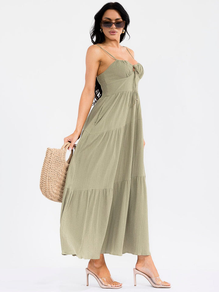 WOMEN'S SLEEVELESS SMOCK FRONT POCKETS TIERED MAXI DRESS