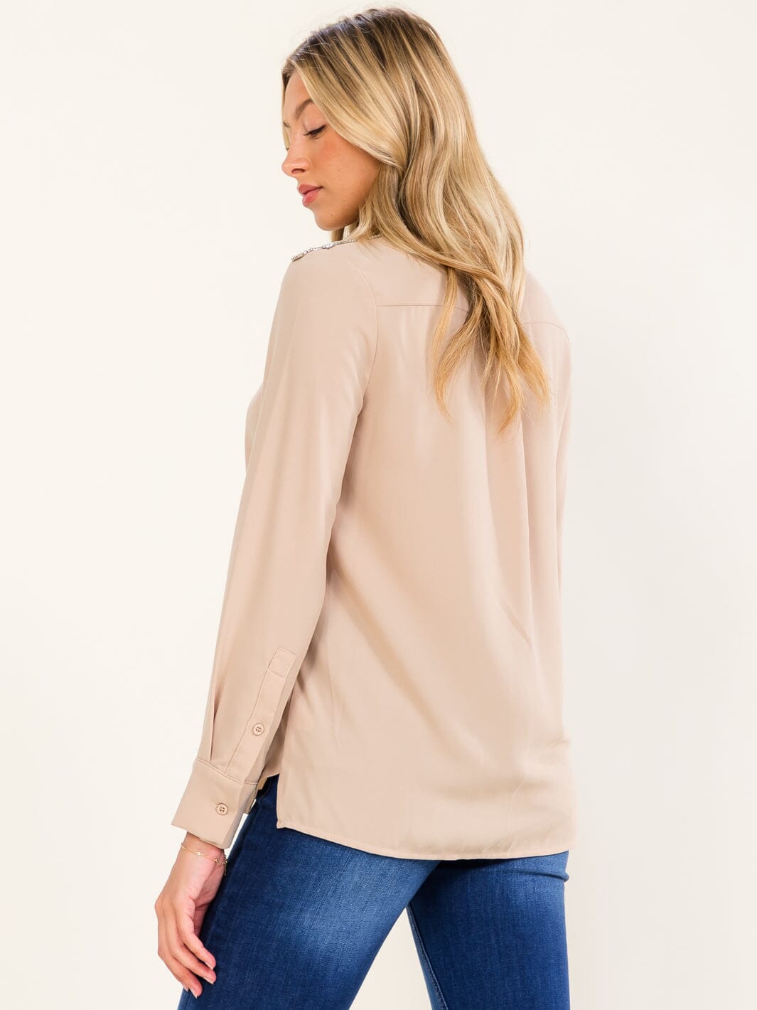 WOMEN'S LONG SLEEVE BUTTON UP STUDS SHOULDER DETAILED BLOUSE