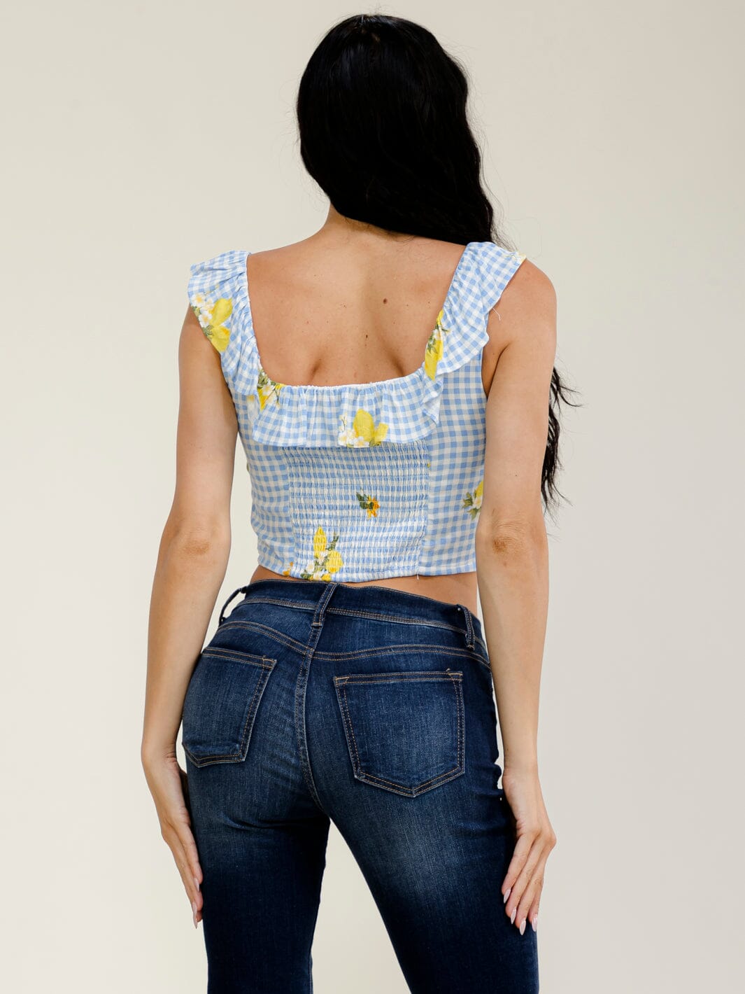 WOMEN'S SLEEVELESS RUFFLE SQUARE NECK SMOCK PLAID CROP TOP