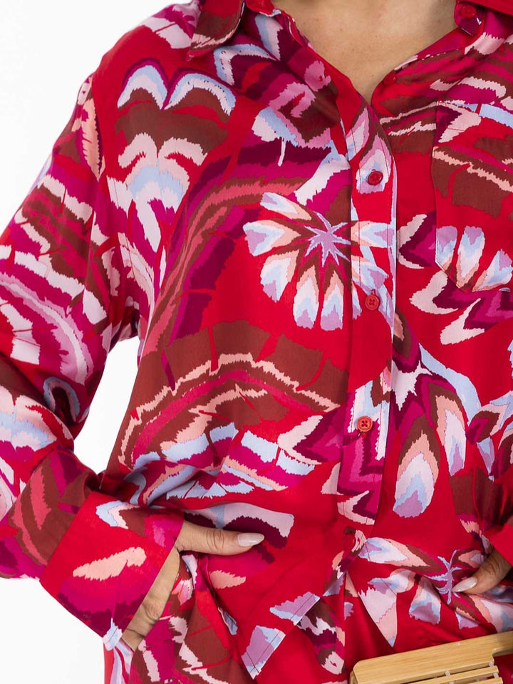 WOMEN'S LONG SLEEVE BUTTON UP FRONT POCKET MULTI PRINT BLOUSE