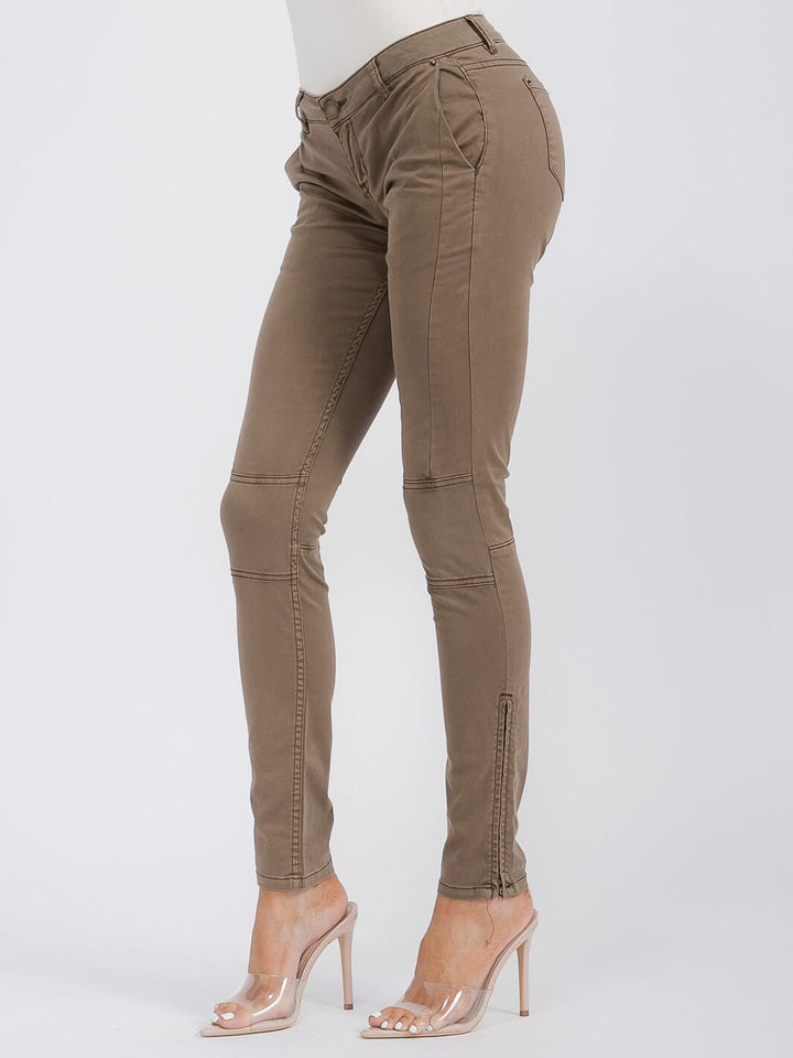 WOMEN'S BUTTON CLOSURE POCKETS ZIPPER SKINNY LEG PANTS