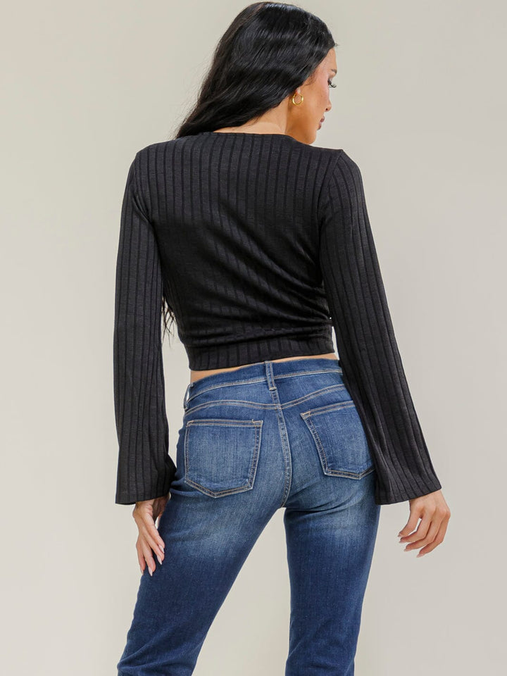 WOMEN'S LONG SLEEVE SURPLICE V-NECK RIBBED CROP TOP