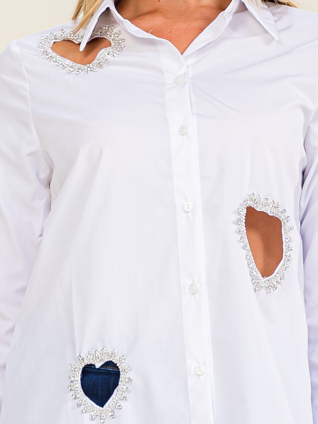 WOMEN'S LONG SLEEVE BUTTON UP STUDS HEARTS DETAILED BLOUSE