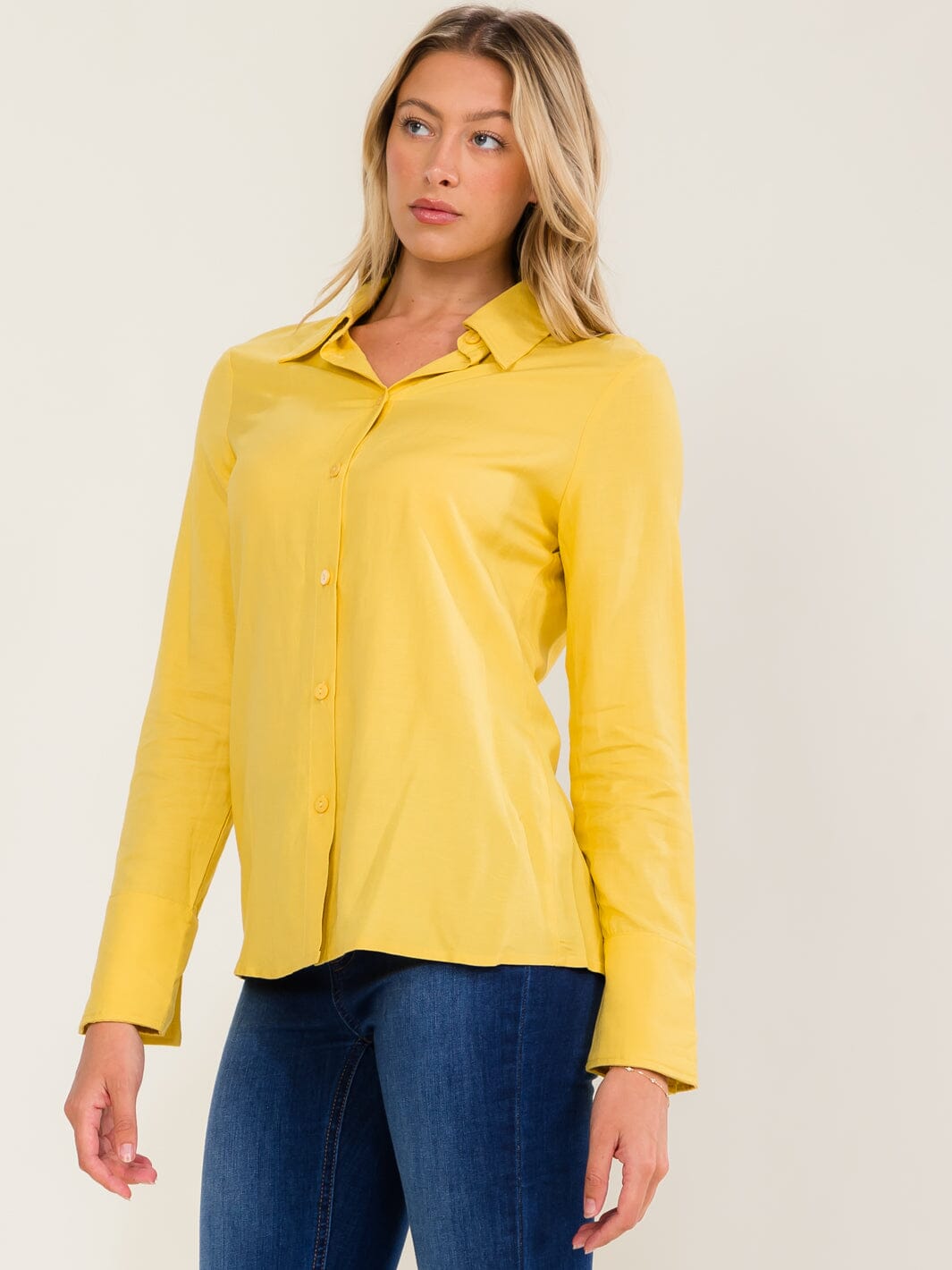 ******WOMEN'S LONG SLEEVE BUTTON UP LINEN BLOUSE